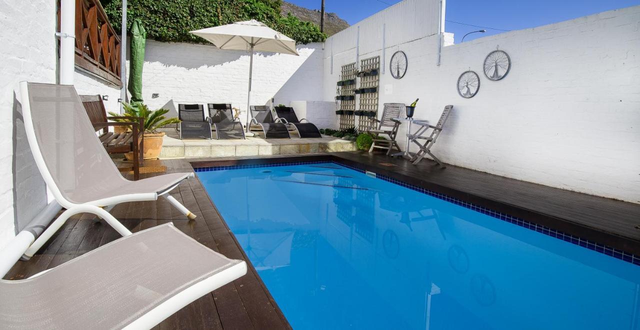 Penguins View Guesthouse Simon's Town Luaran gambar